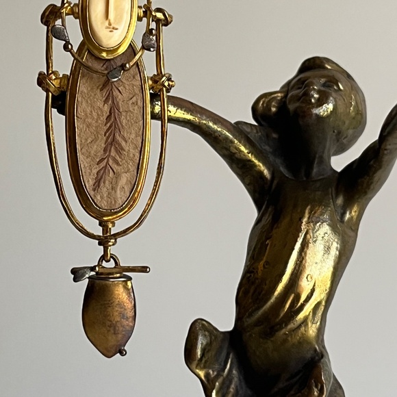 Carolyn Morris Bach Brooch Pendant 18K, 22K, Sterling and Agate - Picture 3 of 15